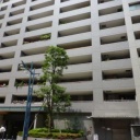 ライオンズステージ関内メダリオン