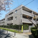 グランウェリス哲学堂公園