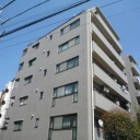 コスモ新井薬師駅前