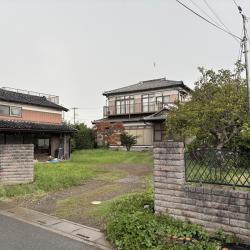 埼玉県北足立郡伊奈町西小針2丁目 土地