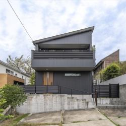 名古屋市千種区徳川山町3丁目 中古一戸建て