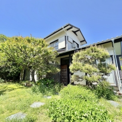 逗子市小坪6丁目　中古戸建