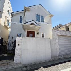 世田谷区成城一丁目　戸建て