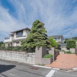 神奈川県三浦郡葉山町堀内　中古戸建