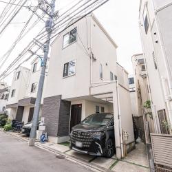 新宿区北新宿3丁目　戸建