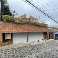 港南区港南一丁目　戸建