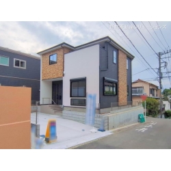 横浜市港北区高田西4丁目 新築一戸建て