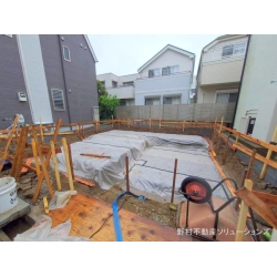 市川市鬼高2丁目 新築一戸建て
