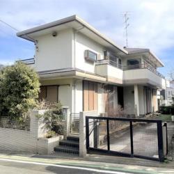 権太坂1丁目一戸建て