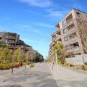 アトラス調布 光の棟