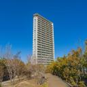 プリズムタワー