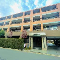 ヒルズ城北中央公園