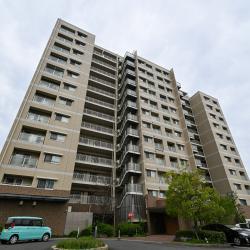 ジオ彩都みなみ坂 壱番館