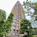 青山パークタワー