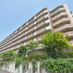 セザール枚方公園