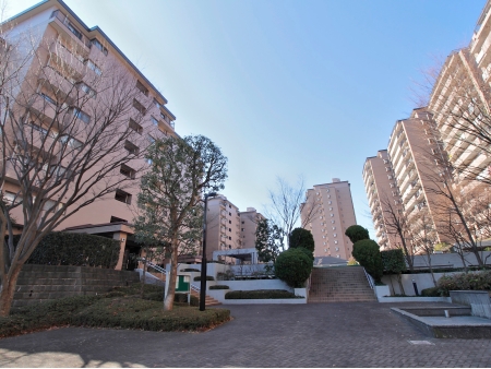 港北ファミールハイツ