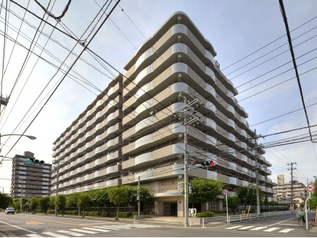 ファミール市川ガーデンプラザイースト