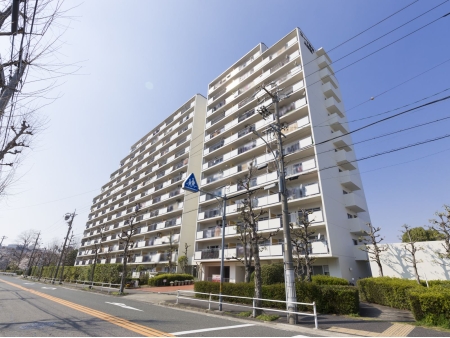 コープ野村上飯田