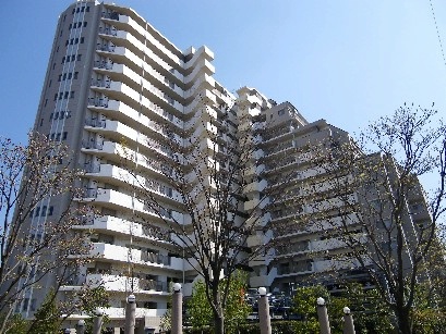 ローレルコート川口