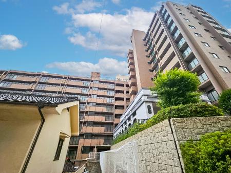 ライオンズヒルズ生駒