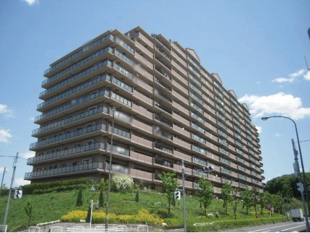 プレセダンヒルズ南大沢