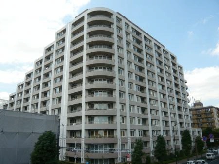 D’グラフォート世田谷芦花公園