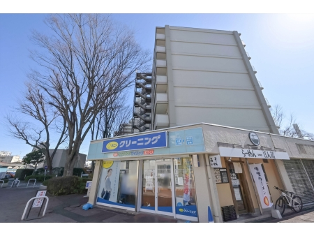 落合パーク・ファミリア