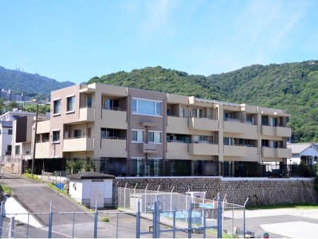 グルーブ西岡本プレミアム