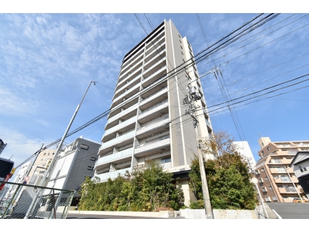 プラウド名東一社