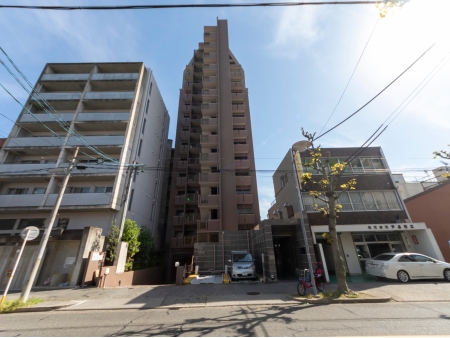 ファミール上前津