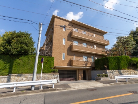 グランドメゾン松栄町
