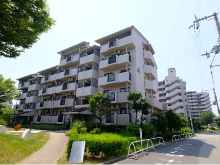 高槻阿武山九番街東