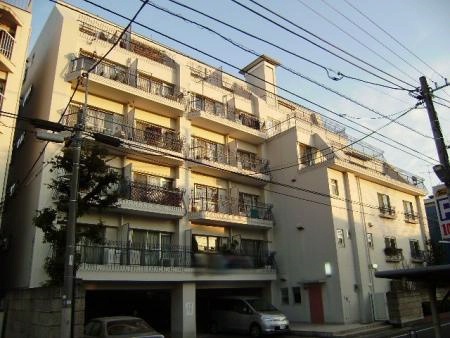 ハイツ鷹番