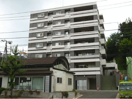 D’レスティア港南台