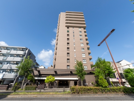 ファミールグラン四ツ谷通