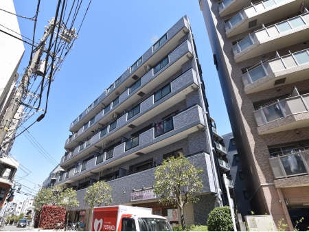 セザール東久留米駅前