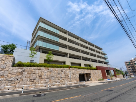 プレミスト東山ヒルズ