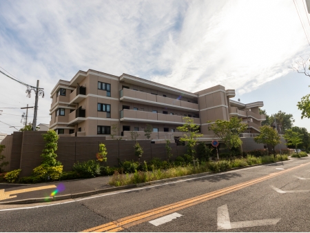 プレミスト東山東明町