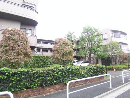 レクセルガーデン千歳船橋