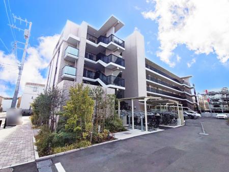 クレストラフィーネ新川崎 