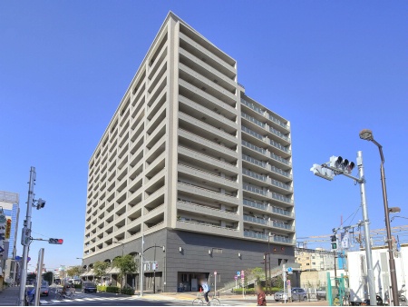 ラヴィクレール ルミナス金町