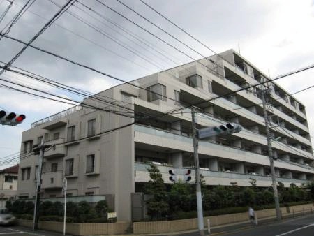 フォルム上用賀馬事公苑