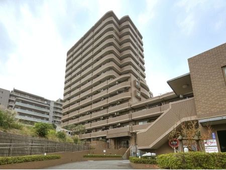 フォルスコート藤沢善行