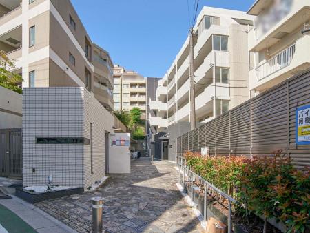 ステージグランデ生田駅前