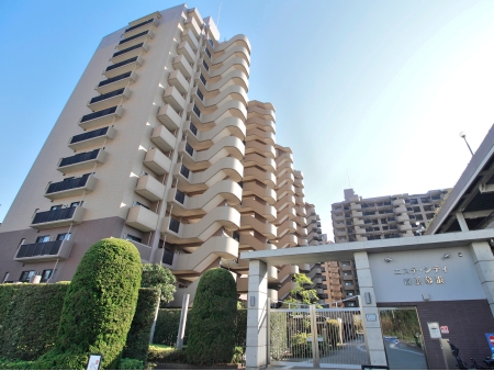 エステシティ海浜幕張