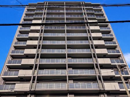 ディモア三国レジデンス