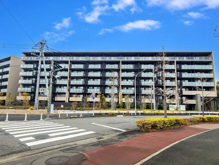 プライムパークス横浜並木ザ・レジデンス イースト