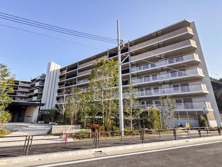 オーベルグランディオ川崎久地ヒルズ