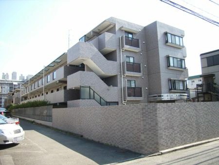 ナイスアーバン大倉山