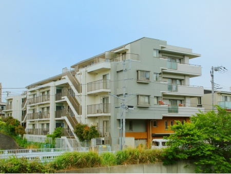 アージョ鶴ヶ峰